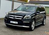 Mercedes-Benz GL 350 BlueTec .AMG-Optic-/Styling-Paket 1 - schwarze Mercedes-Benz GL 350