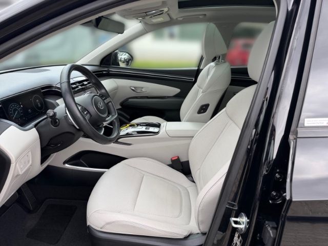 Fahrzeugabbildung Hyundai Tucson Prime Hybrid 2WD +LEDER+LED+RFK+PDC+NAVI+