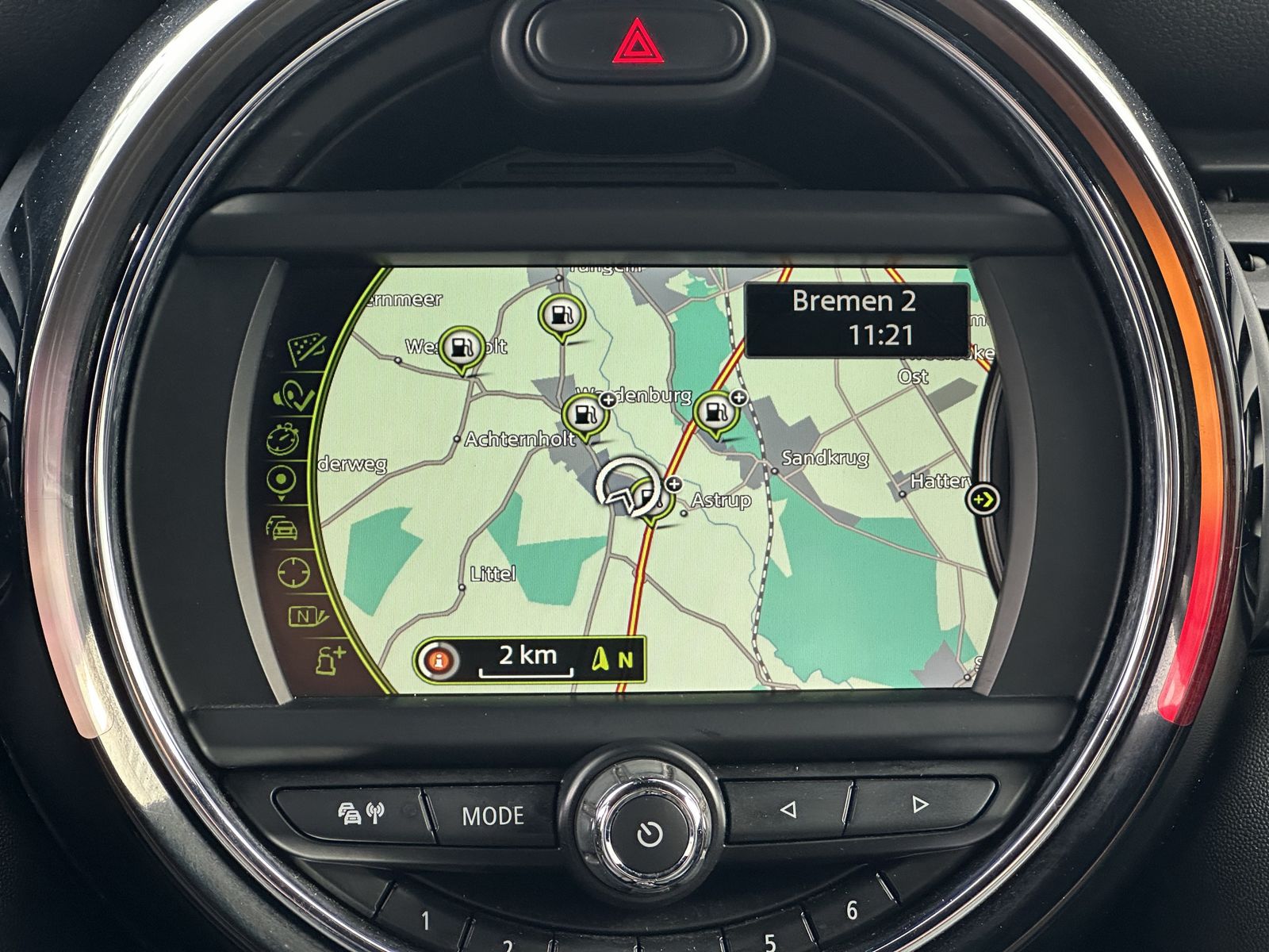 Fahrzeugabbildung MINI Cooper Cabrio Pepper NAV+SHZ+PDC+TEMPO+17ZO+2HD