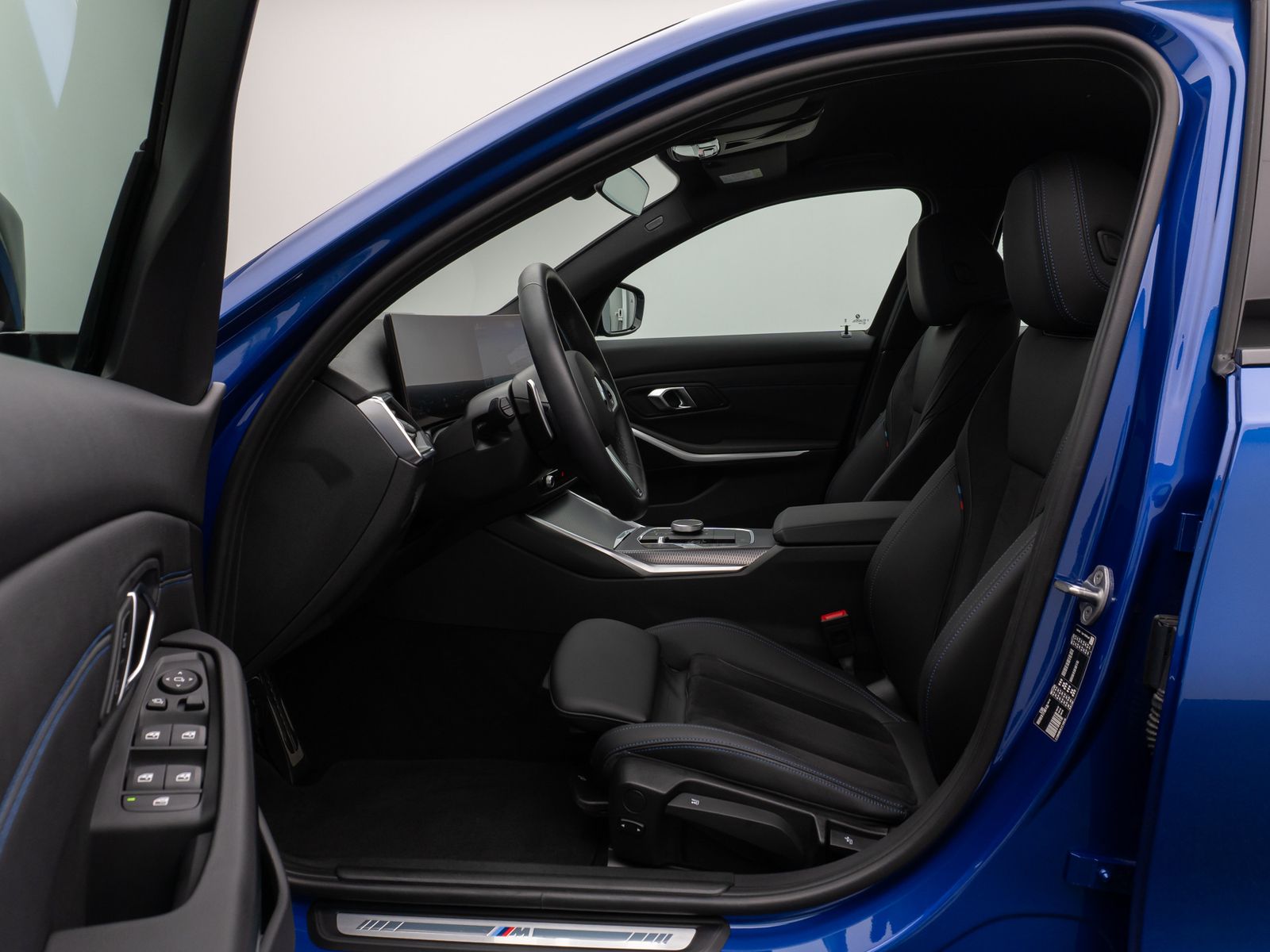 Fahrzeugabbildung BMW 318d M Sport Kamera DAB Parkassistent 18Zoll