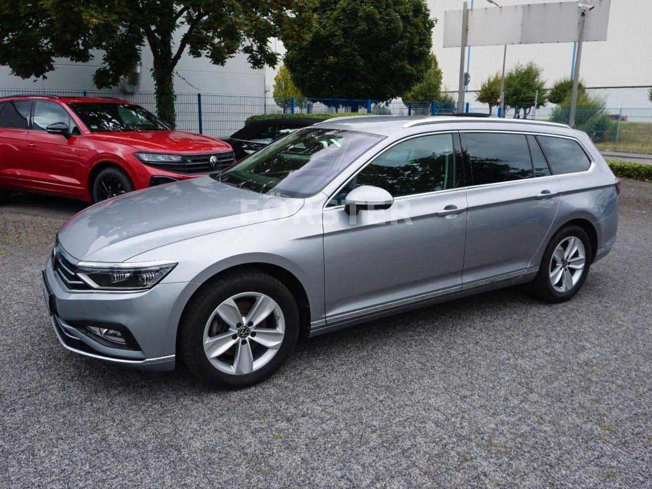 Volkswagen Passat Variant 5J. GARANTIE AHK MWST 1.Hd