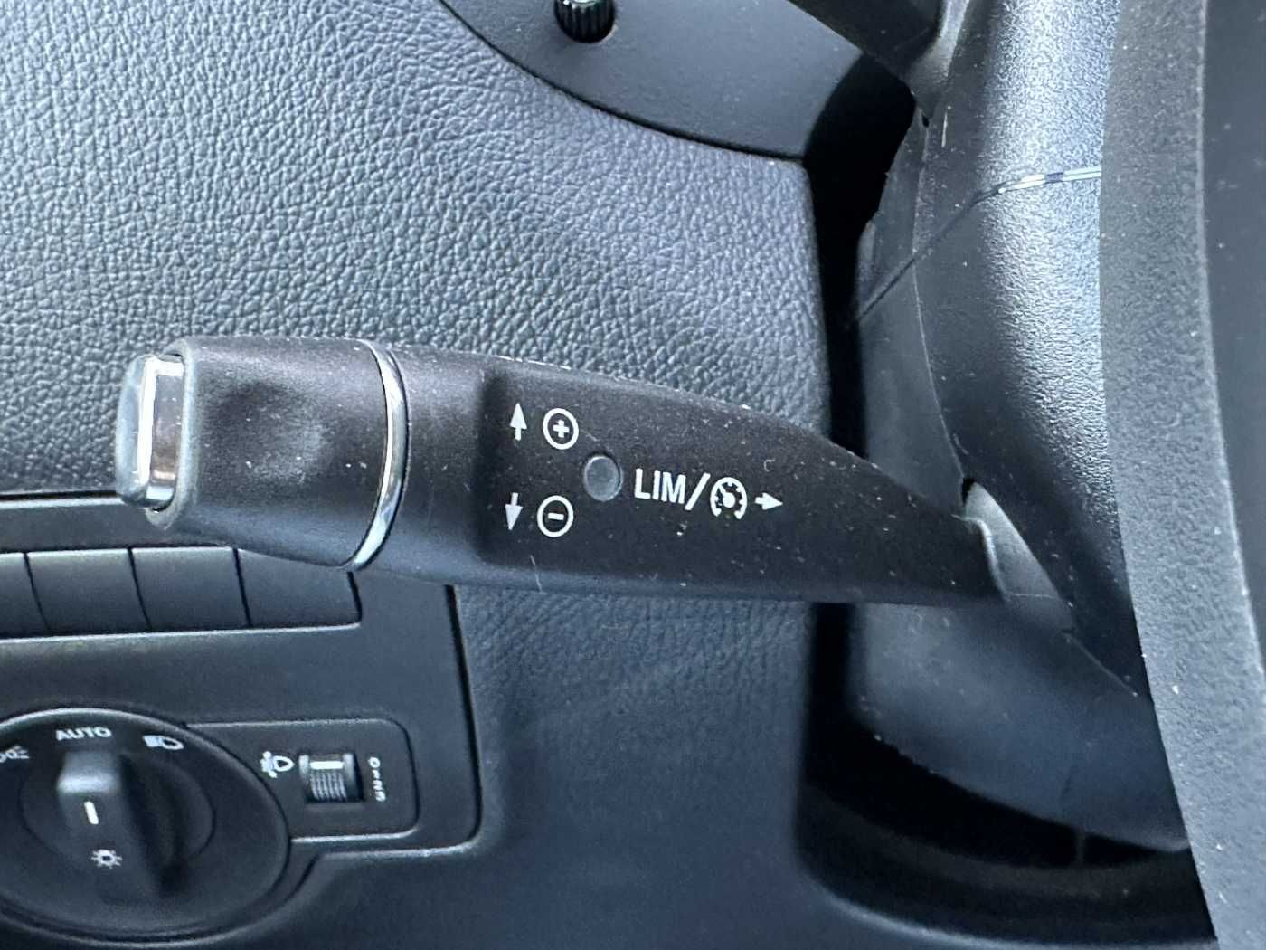 Fahrzeugabbildung Mercedes-Benz eVito 112 Klima Kamera Audio 30 Sitzheiz Tempom.