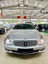Mercedes-Benz CLS 500 5.5i V8 387PS - Mercedes-Benz CLS 500 in Essen