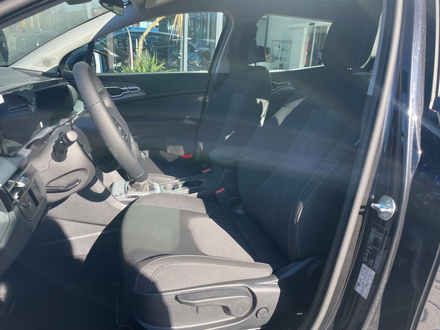 Fahrzeugabbildung Kia Sportage Vision Kamera SHZ vo/hi LED Navi DAB