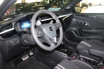 Fotografie des Opel Corsa 1.2 Direct Injection Turbo AT GS