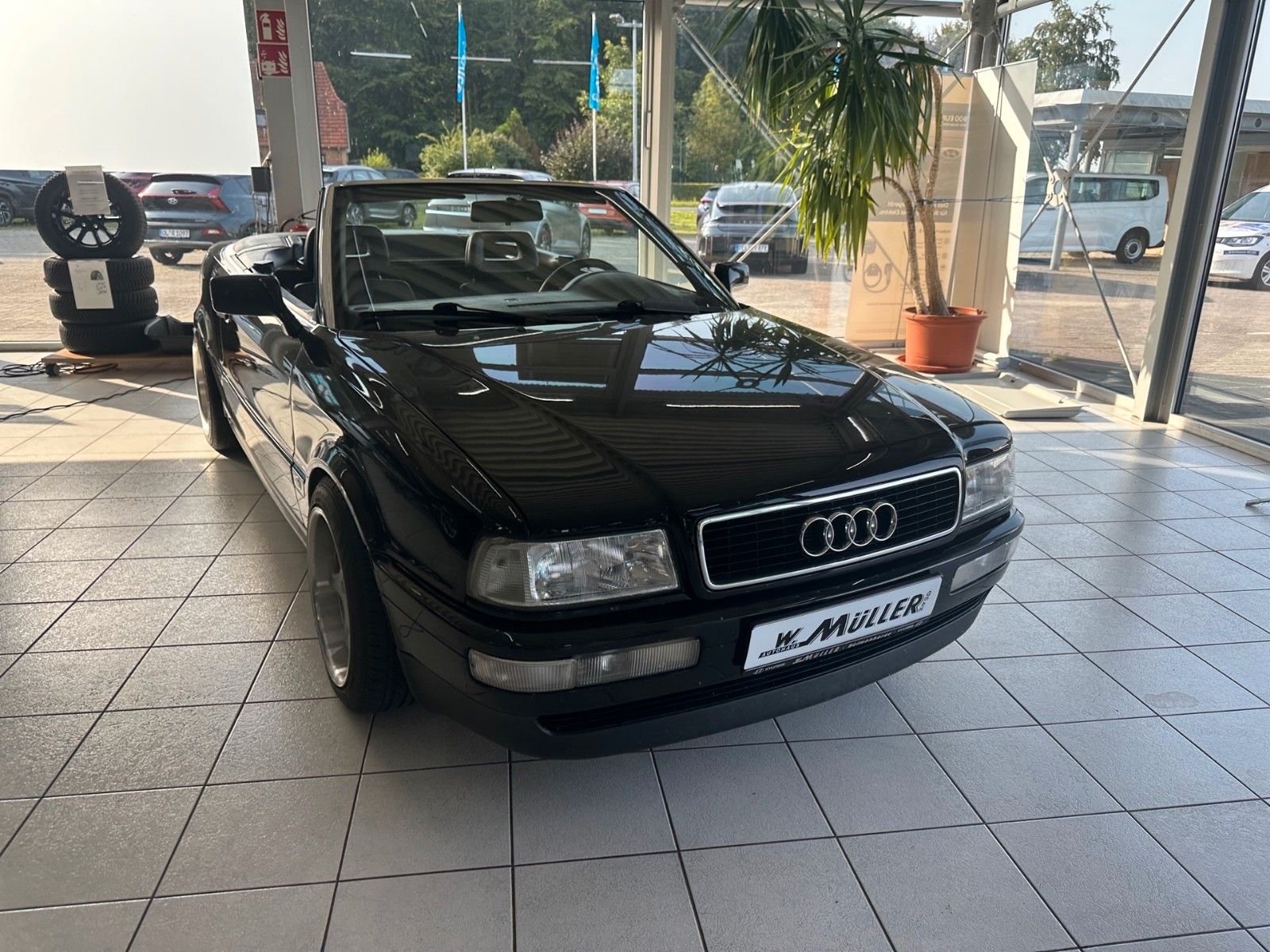 Fahrzeugabbildung Audi 80 Cabriolet 2.0 *IM KUNDENAUFTRAG*