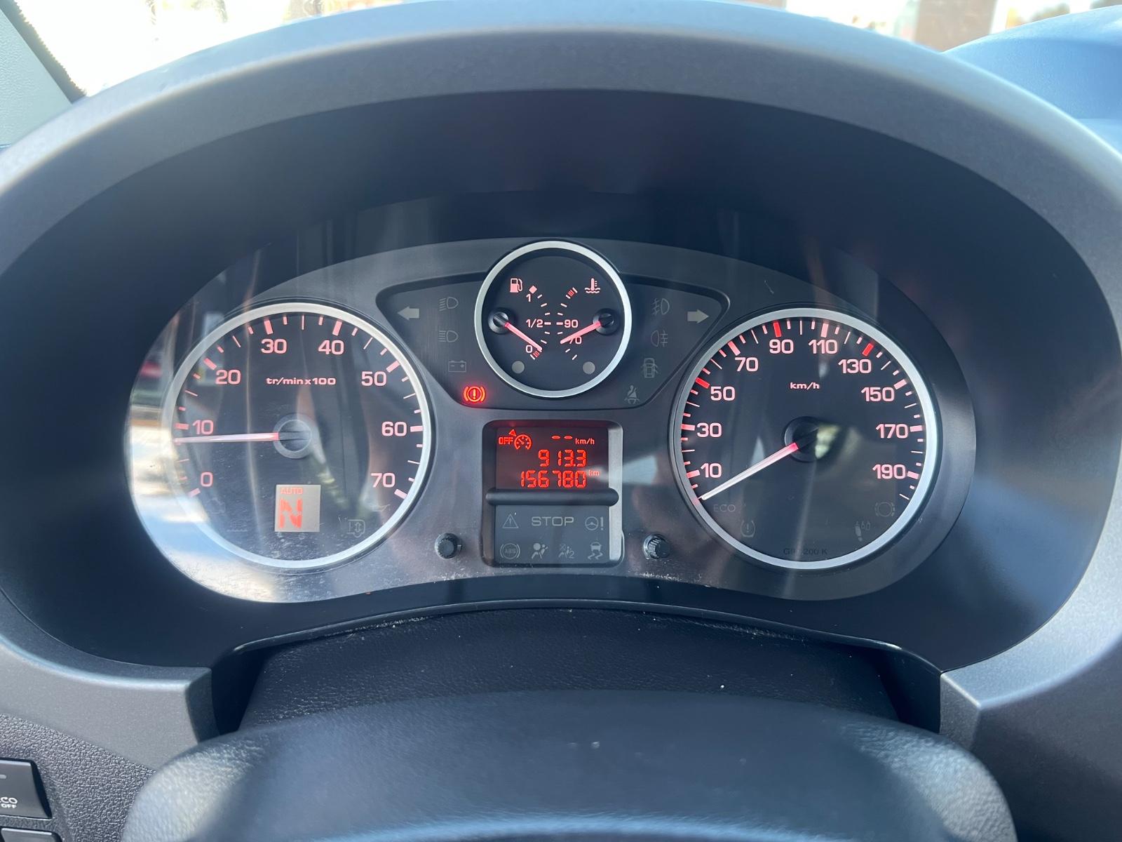 Peugeot Partner Tepee Active Automatik SHZ Klima Tempoma