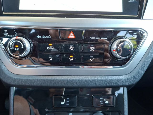 KGM Korando NOMAD 1.5 MT Navi°RFK°DAB°SHZ°LenkradHZG