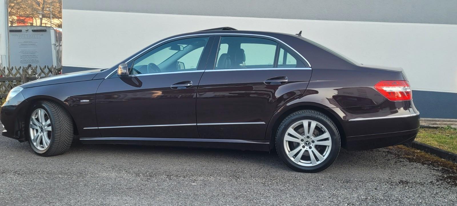 Mercedes-Benz E 220 CDI  Limo. Avantgarde Schiebedach,AHK,Navi