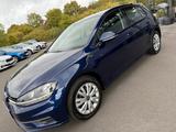 Volkswagen Golf VII Lim. Trendline 5-türig Navi PDC - Volkswagen Golf: Tür