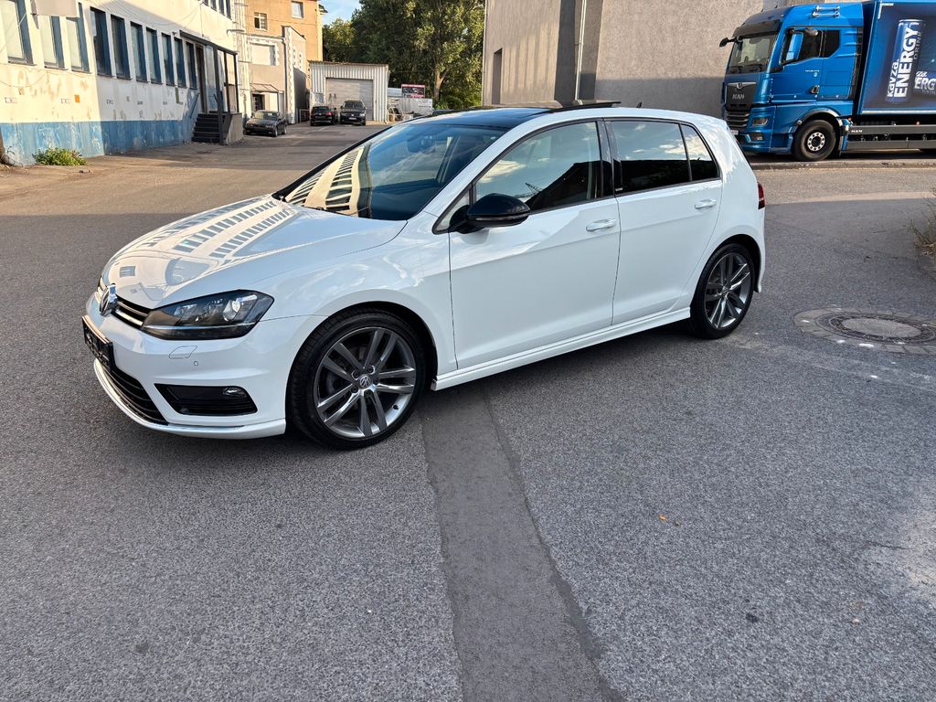 Image of Volkswagen Golf