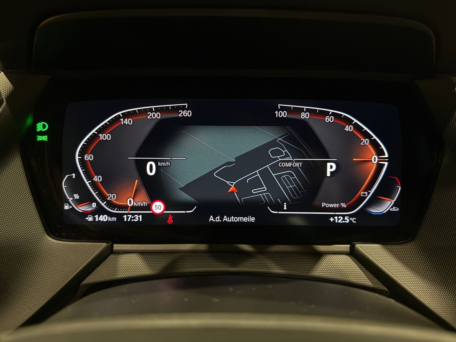 Fahrzeugabbildung BMW 120 i Advantage PANO AHK LED NAVI