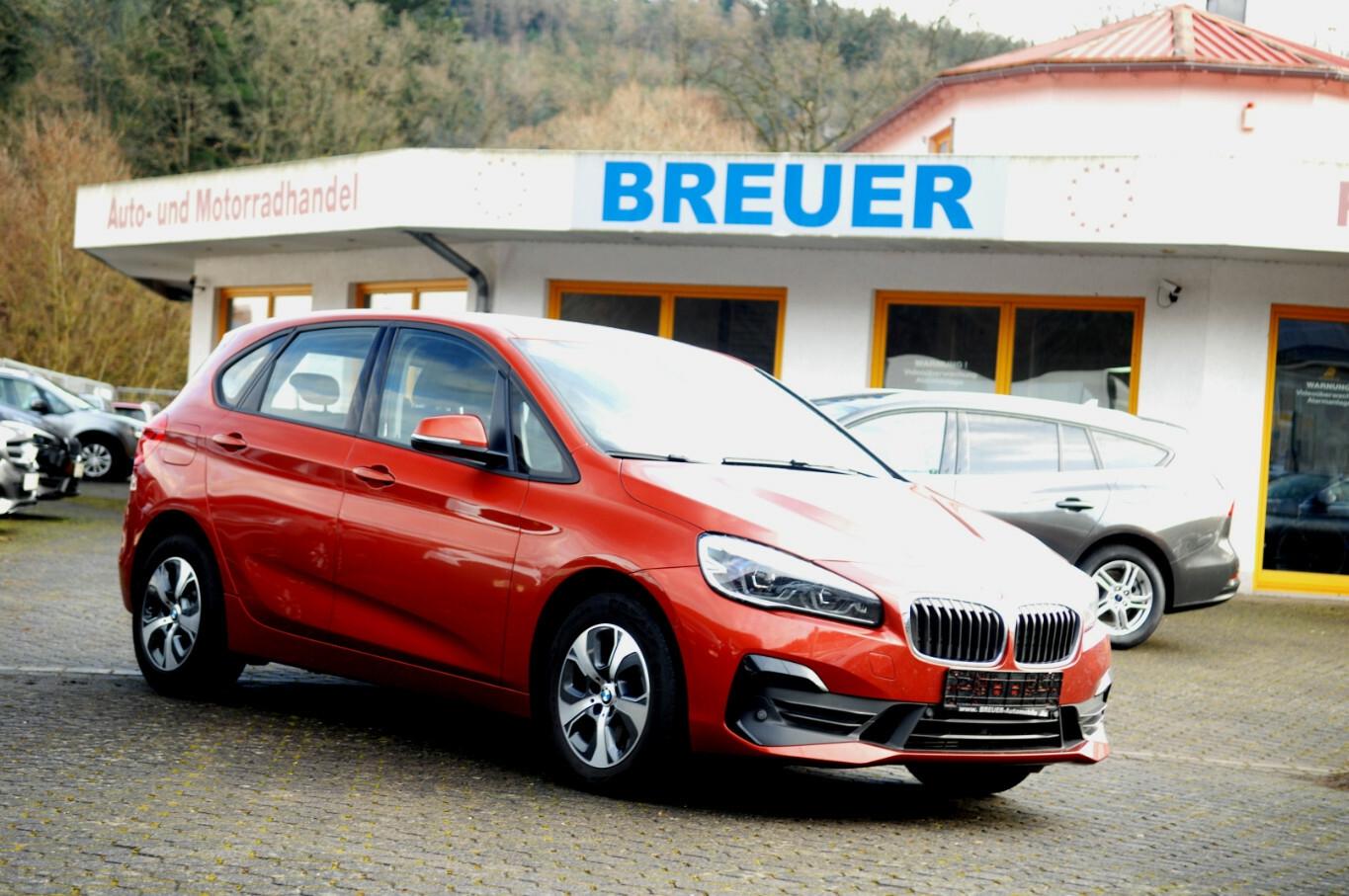 BMW 218 Active Tourer Advantage Navi LED Tempomat