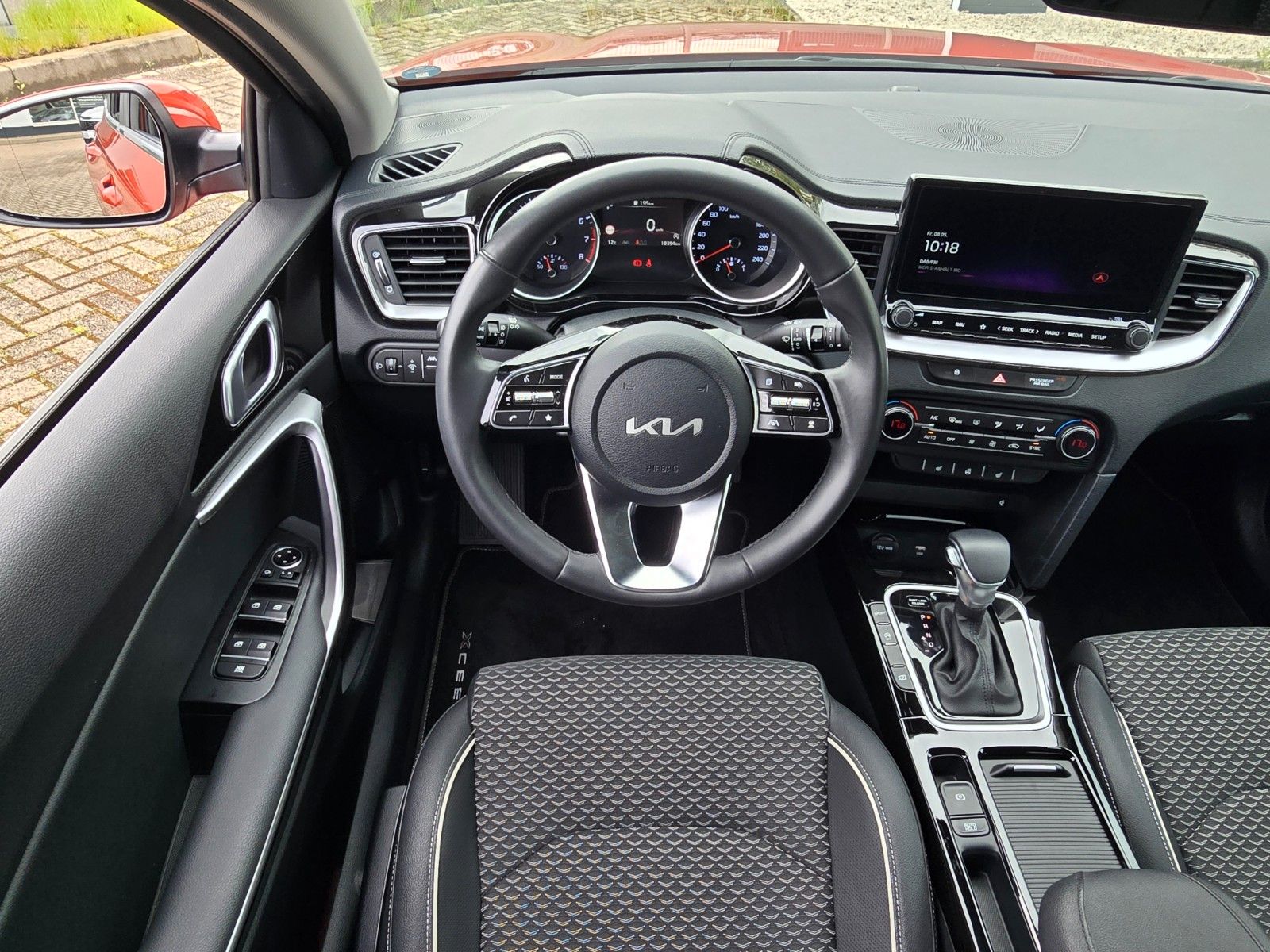 Fahrzeugabbildung Kia XCeed 1.5 T-GDI 140 PS DCT Spirit XCL