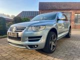 Volkswagen Touareg V10 TDI Individual - Volkswagen Touareg aus 2009: TDI