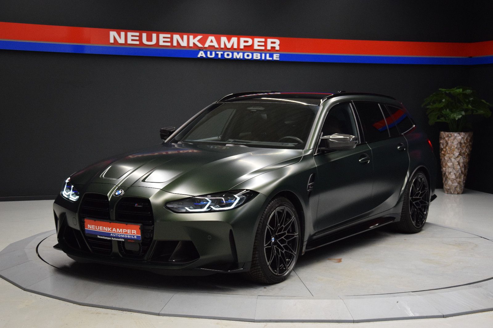 Fahrzeugabbildung BMW M3 Touring xDrive Competition Akrapovic Anlage