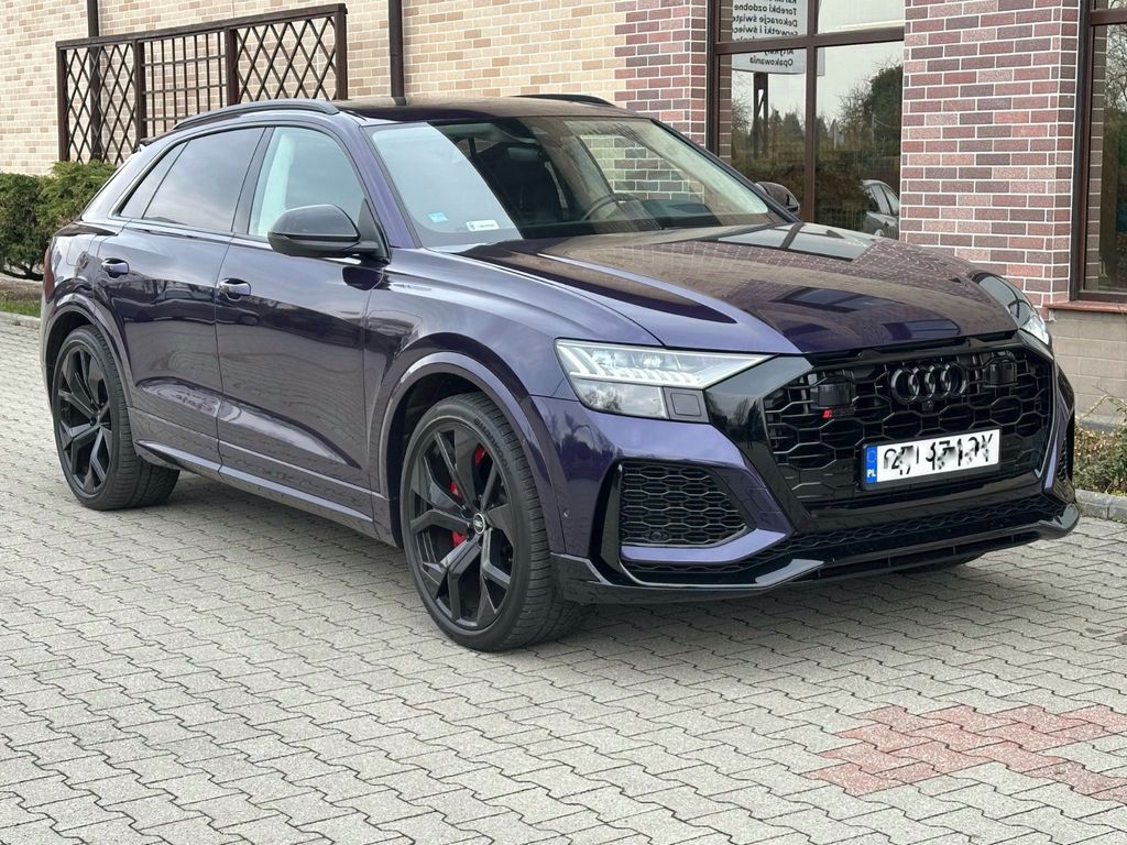 Audi RSQ8