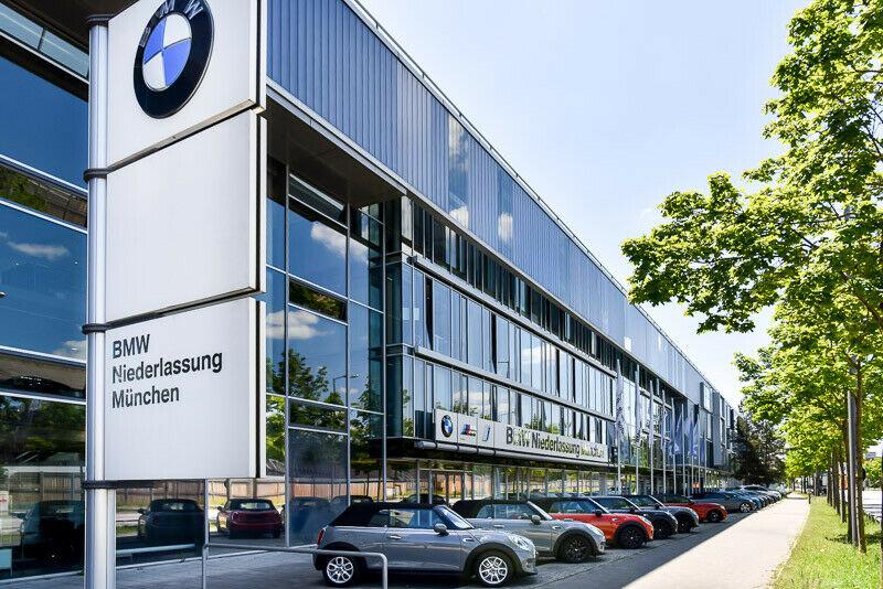 showroom-image-main