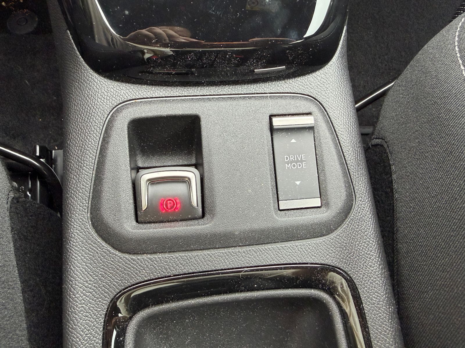 Fahrzeugabbildung Opel Corsa F GS MildHybrid 107KW 6e-DCT