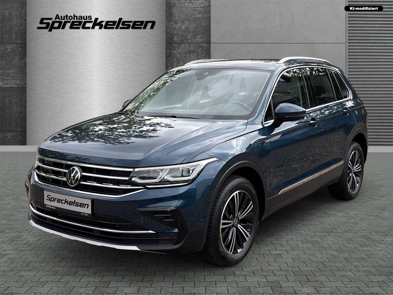 Volkswagen Tiguan 2.0 TDI Elegance 4Motion Automatik Navi A foto 1