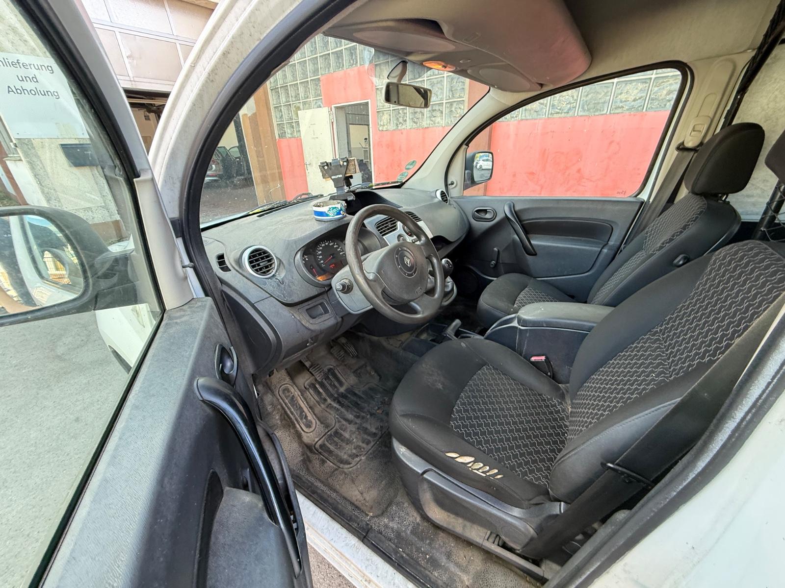 Renault Kangoo 2012 — photo 7