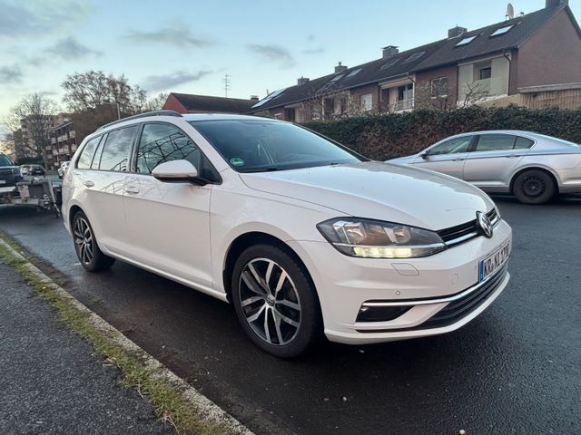 VW Golf