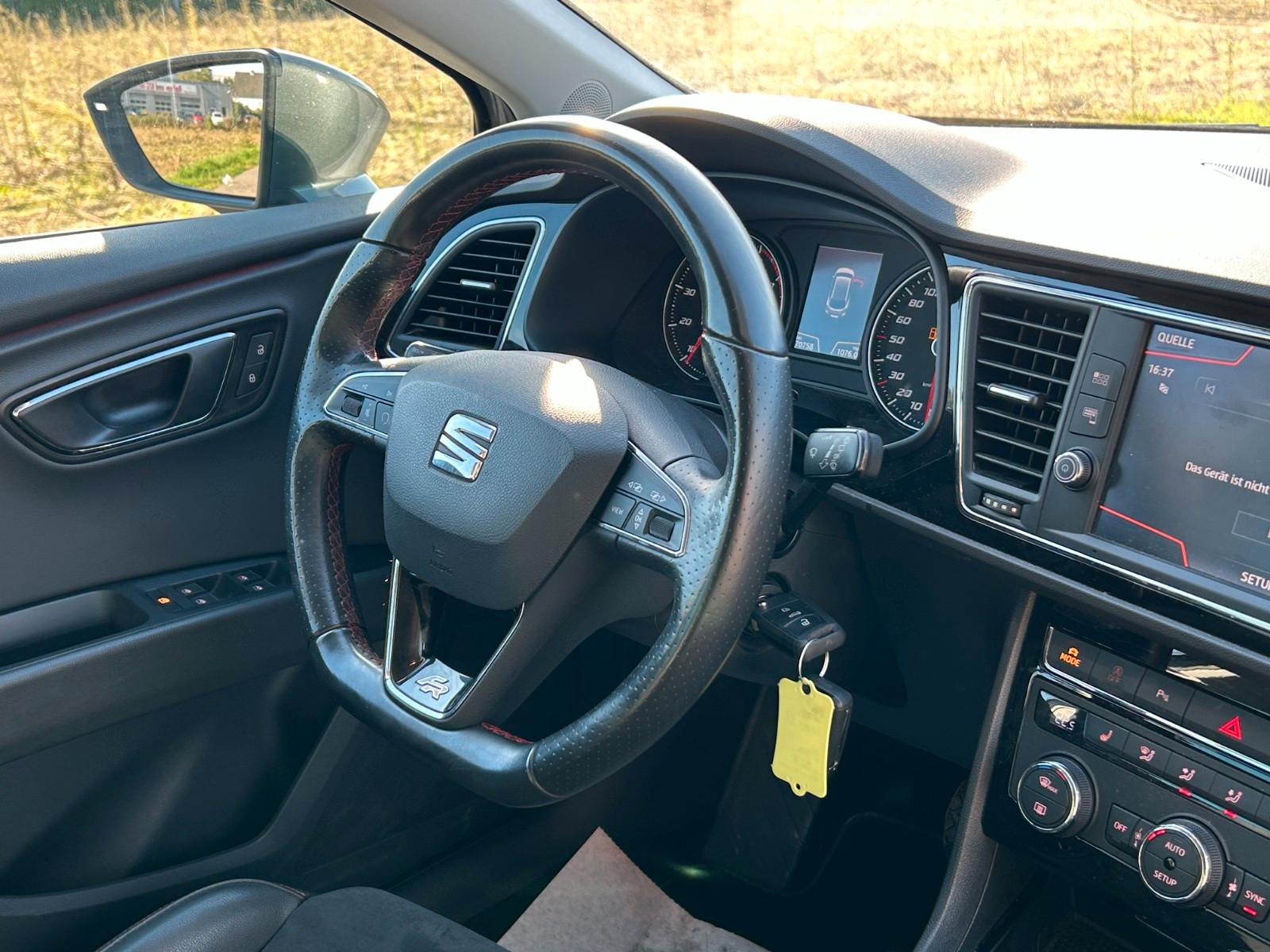 Seat Leon ST 1.8 FR DSG LED Navi AHK Sitzheizung PDC