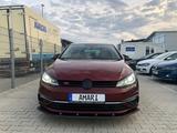 Volkswagen Golf VII Lim. IQ.DRIVE*Navi*BT*MFL*Sport*SH*LH* - VW Golf Gebrauchtwagen in Augsburg