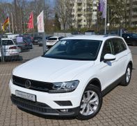 VW Tiguan 1.5 TSI Highline 34tkm LED AHK Sitzhz PDC