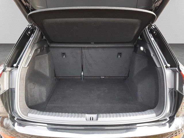 Fahrzeugabbildung Audi Q4 e-tron S line 40 Navi Pano eleHeck Kamera