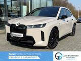 BMW iX M70 xDrive //SkyLounge B&W AHK AC-LadenProf - BMW iX M70 Gebrauchtwagen