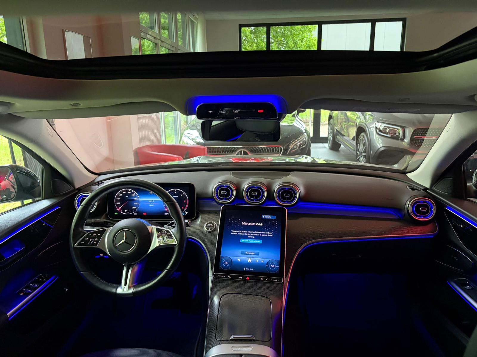 Mercedes-Benz C 300d Lim Avantgarde Panoramadach Night LED AHK
