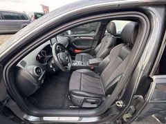 Fahrzeugabbildung Audi A3 S line Plus Sportpaket PANO STANDHEIZUNG