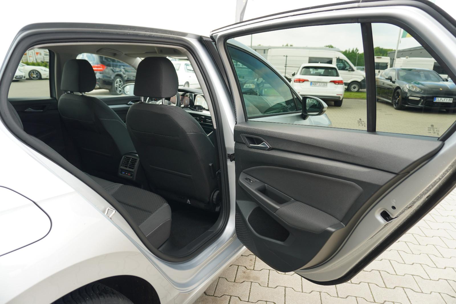 Volkswagen Golf VIII Lim. Active*Matrix*3Zon.*Appel*ACC*, миниатюра 28
