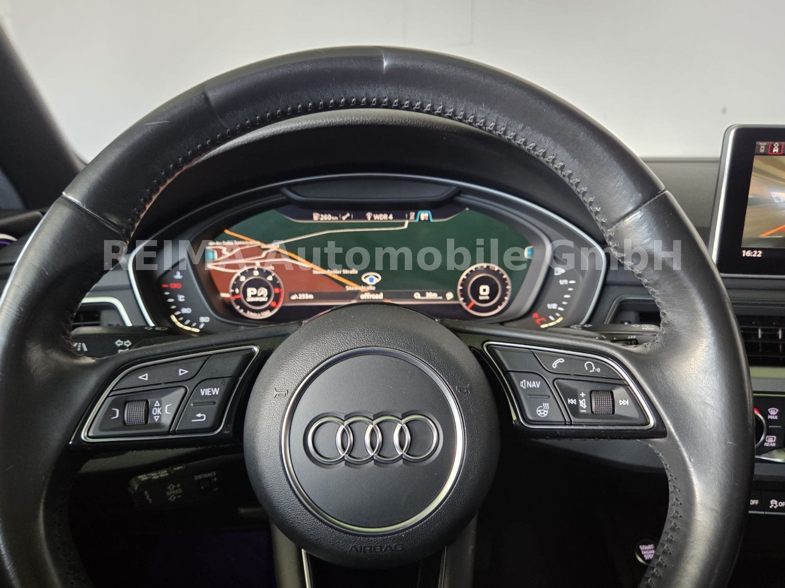 Fahrzeugabbildung Audi A4 3,0 TDi Avant quattro S-Line, Pano, LED, ACC