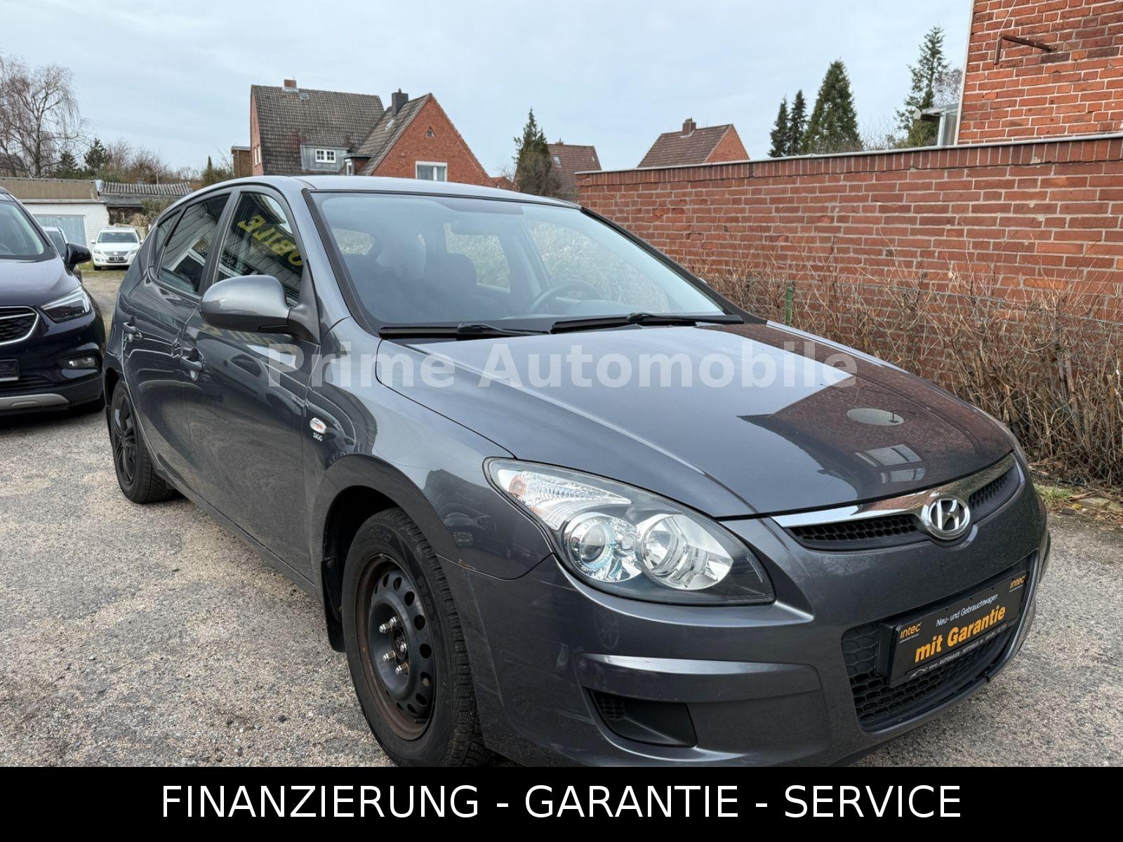 Hyundai i30 CW 1.4 Classic*TÜV NEU*KLIMA*GEPLEGT