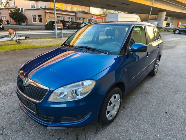 Skoda Fabia Combi Ambiente  Tel Nr: 01798081222