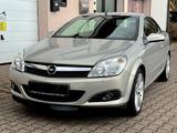 Opel Astra H Twin Top Endless Summer - Opel Astra: Twin Top Endless Summer