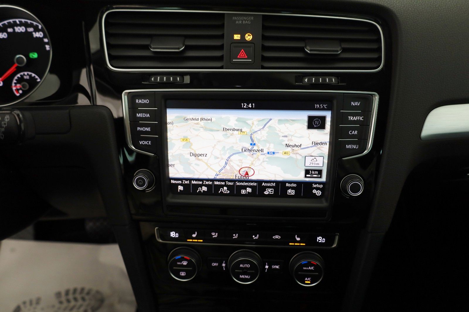 Fahrzeugabbildung Volkswagen Golf VII Variant Cup BMT Navi,Kamera,SH,Panorama