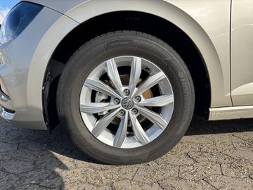 Volkswagen Polo Highline 1,0l TSI 95 PS 5-Gang