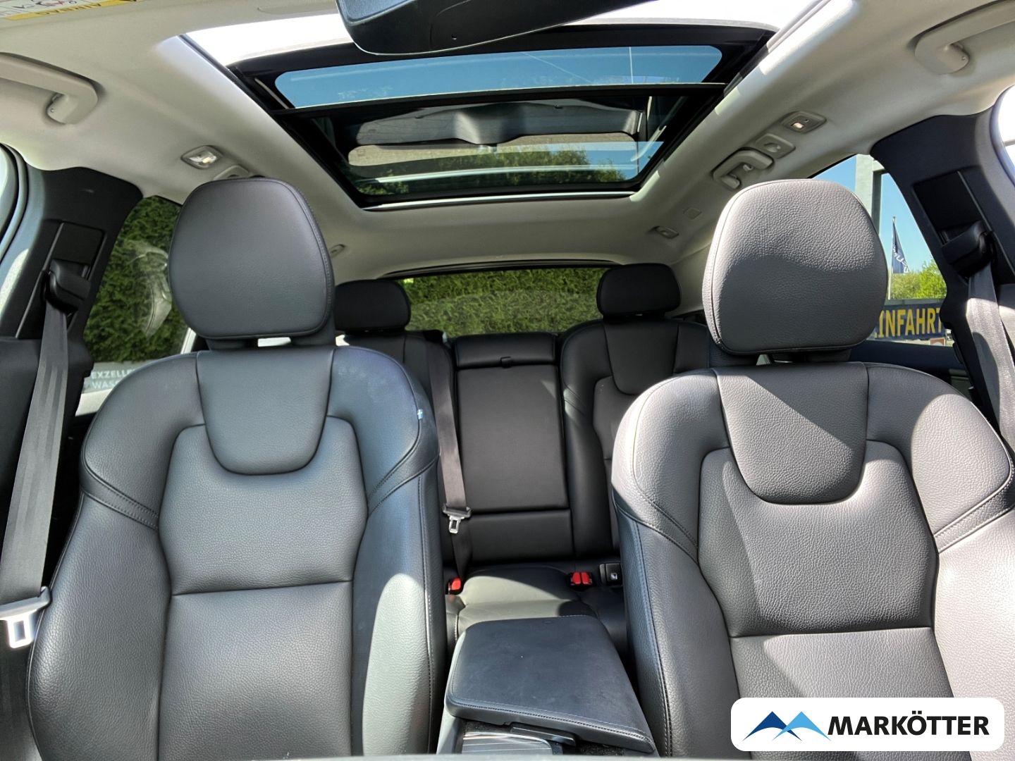 Volvo XC60 T6 AWD Recharge Plus Bright StandH/Pano imagem 3