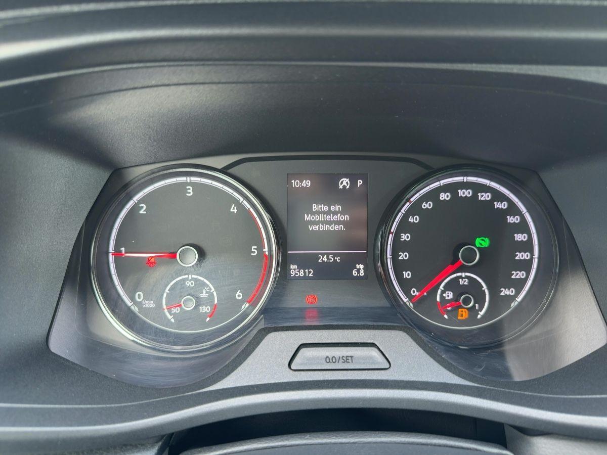 Volkswagen T6.1 Caravelle 2.0 TDI DSG 4M Comfortline LR AHK