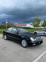Mercedes-Benz E 200 KOMPRESSOR ELEGANCE Autom. - gebrauchte Mercedes-Benz E 200 aus dem Jahr 2007