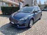 Ford S-Max 2.5 Full Hybrid 190 CV CVT Titanium B - Ford S-Max mit Benzin-Antrieb: Kleinbus, 2.5