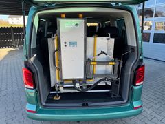 Fahrzeugabbildung Volkswagen T6.1 Caravelle Comfort DSG Rollstuhllift 8.Sitze