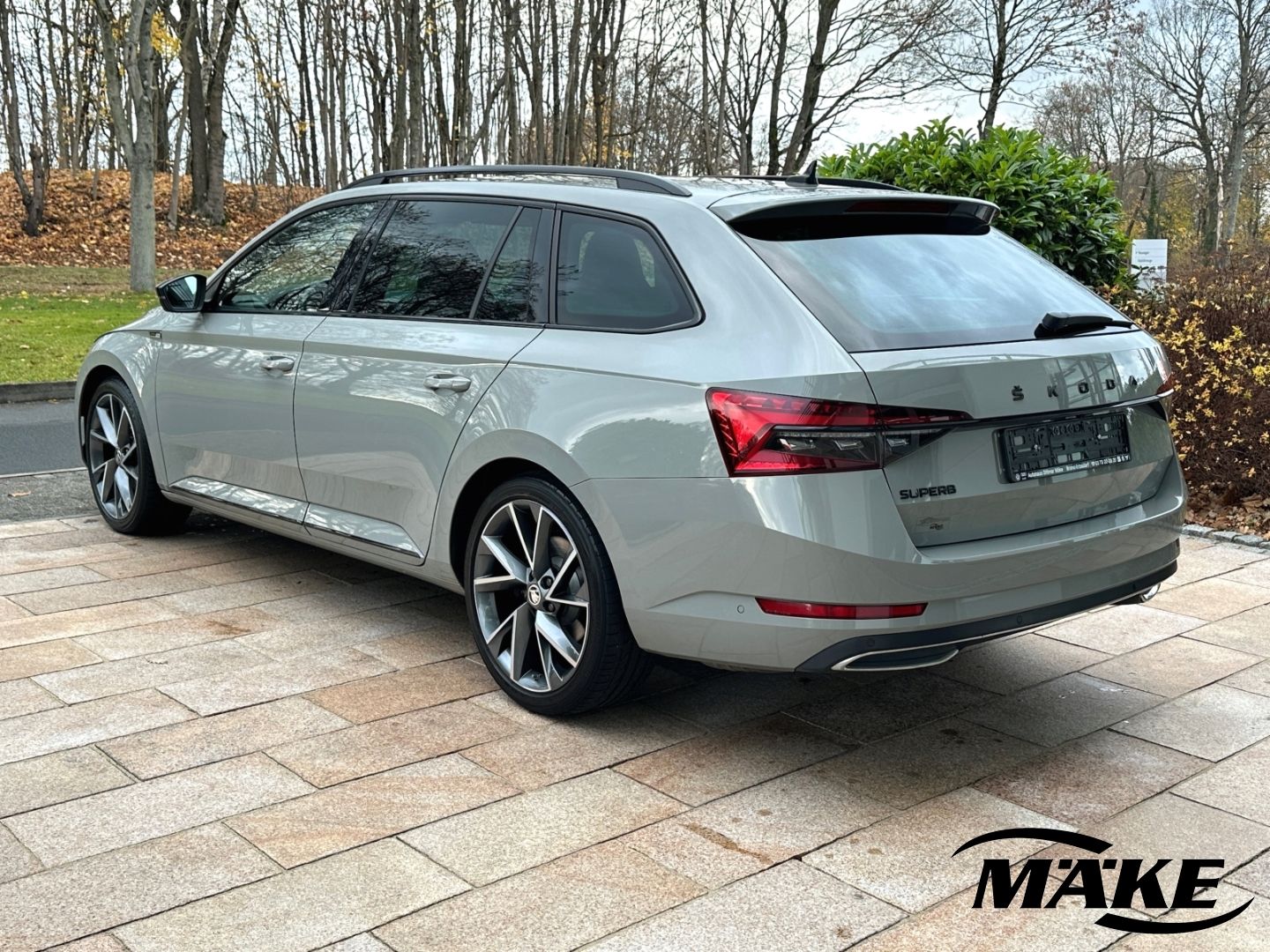 Superb SportLine Combi Sportline 2.0 TSI DSG ACC