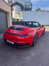 Porsche 992 Carrera 4S Cabriolet mit Porsche Approved - Porsche 992 von privat
