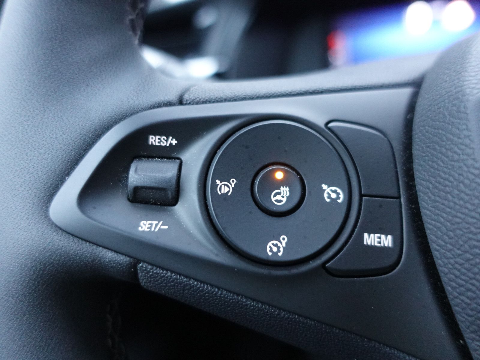 Fahrzeugabbildung Opel Corsa GS 1.2T,MatrixLED,Kamera,Sitzhzg,Allwetter