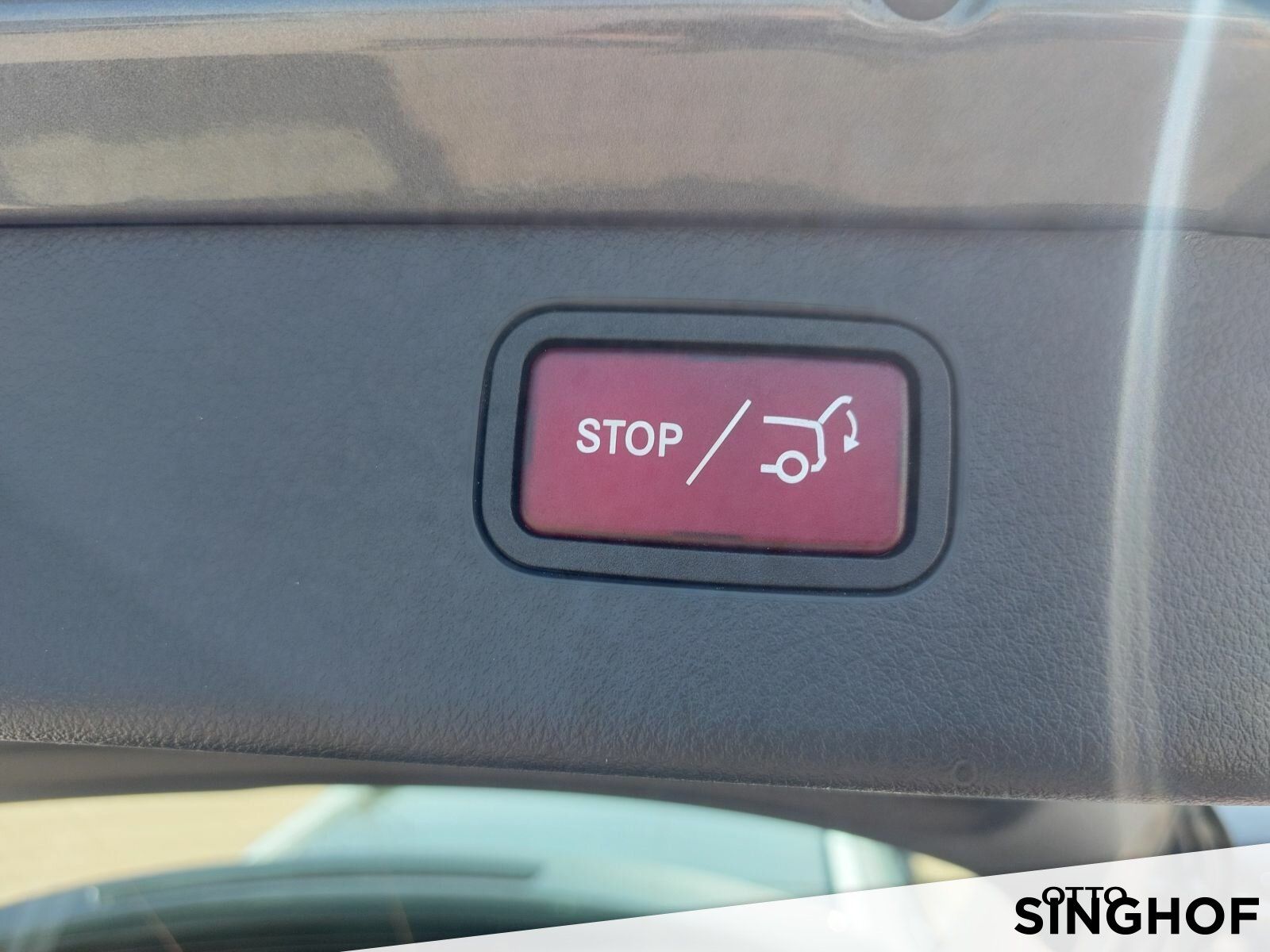 Fahrzeugabbildung Mercedes-Benz C 200 T Avantgarde +Rü Kam+LED+Ambiente+el.Heck+