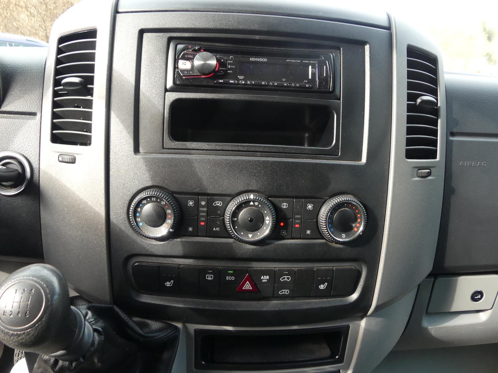 Mercedes-Benz Sprinter 2.1 CDI*AHK*Standhzg.*SHZ*USB*9-Sitzer